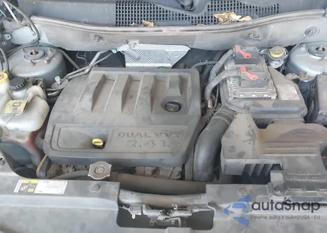 2014 Jeep Compass Latitude из США, поврежденный, VIN 1C4NJDEB1ED517506